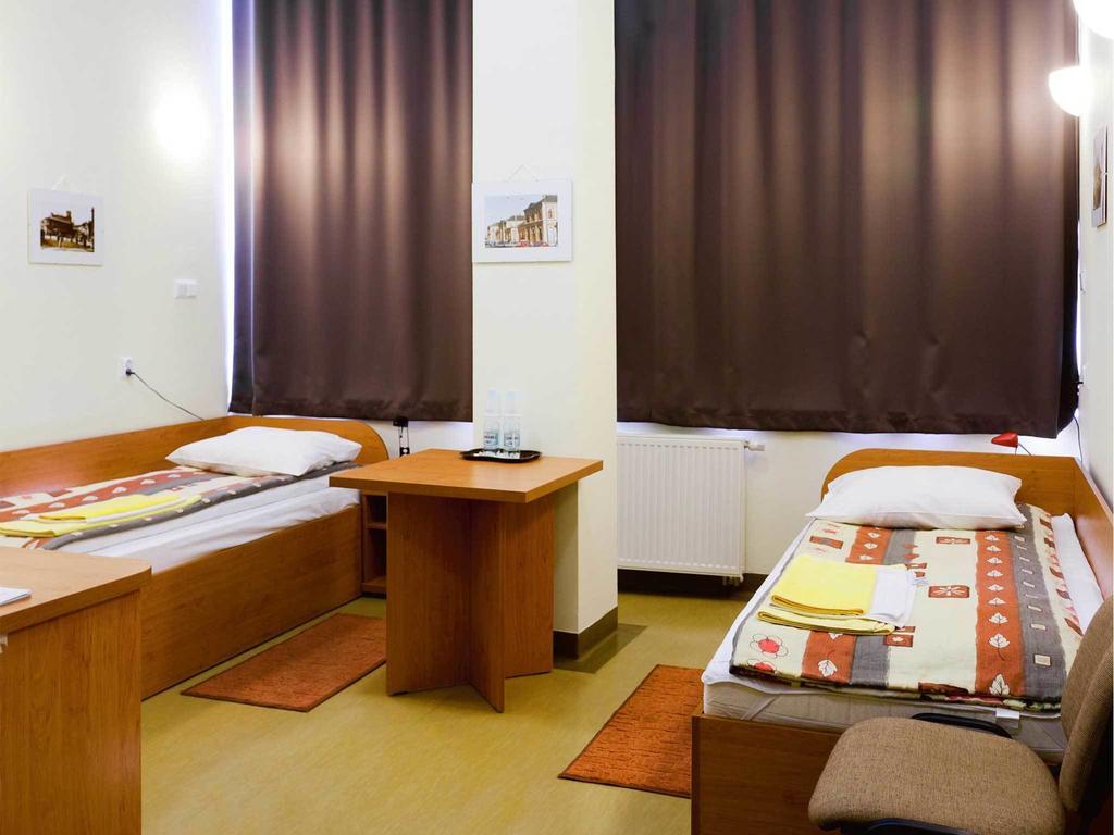 Bit Hotel Bielsko-Biala Quarto foto