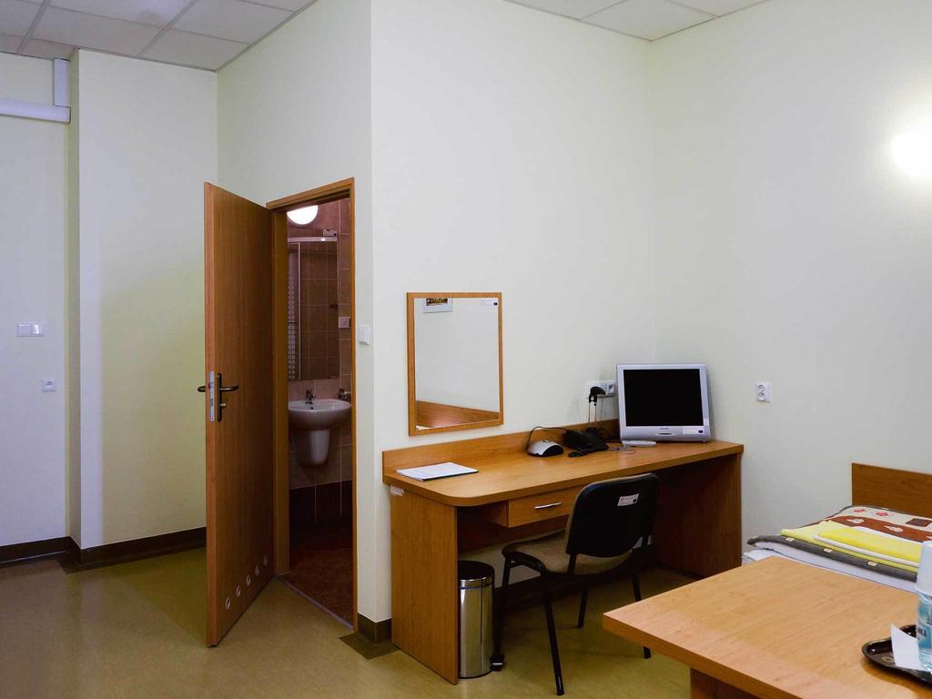 Bit Hotel Bielsko-Biala Quarto foto