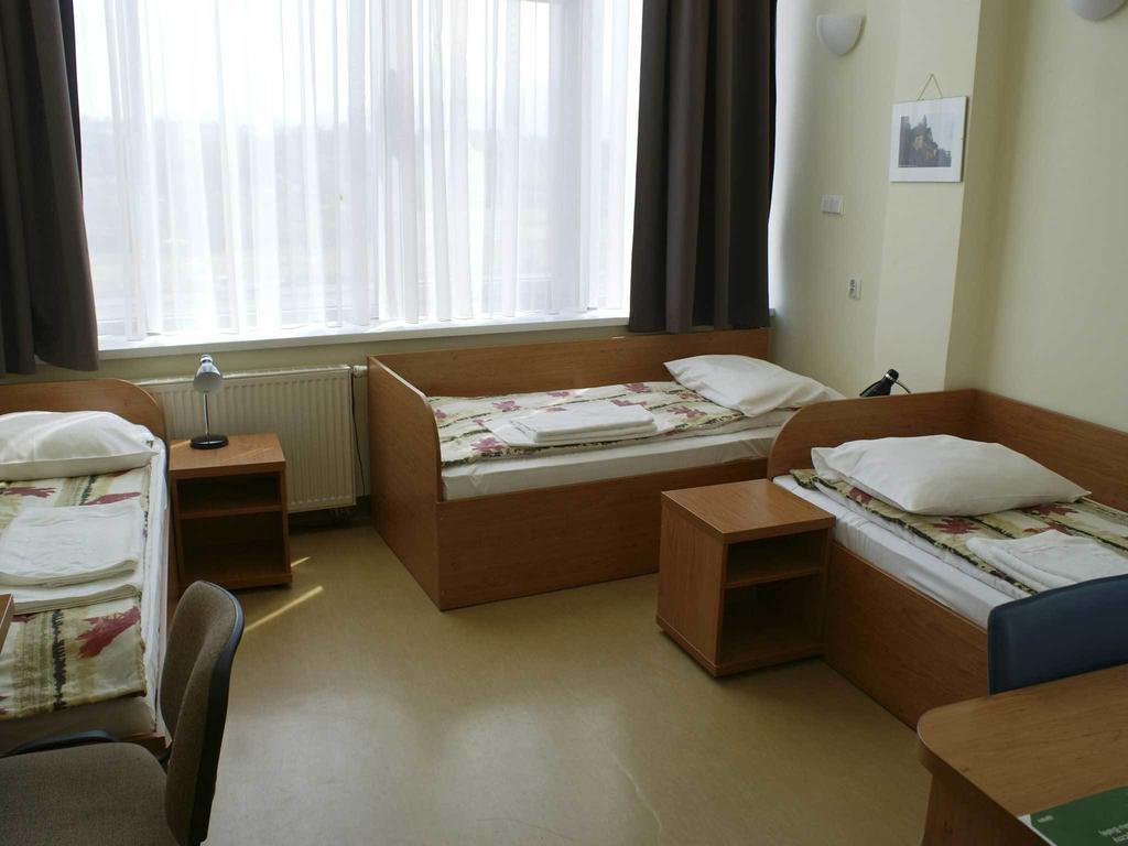 Bit Hotel Bielsko-Biala Quarto foto